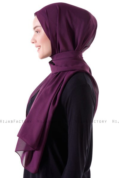 Hadise - Dunkelviolett Chiffon Hijab