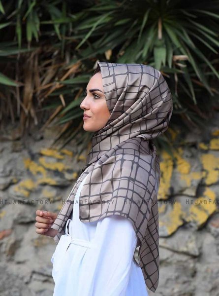 Mahmuna - Taupe Gemustert Satin Hijab