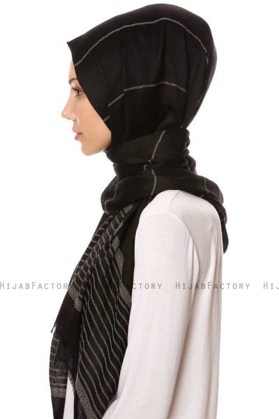Nihal - Schwarz Hijab - Özsoy
