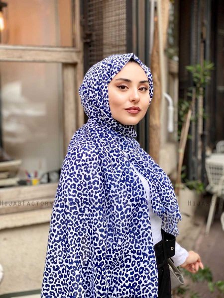 Suha - Navy Blau & Weiß Leopard Gemustert Baumwolle Hijab